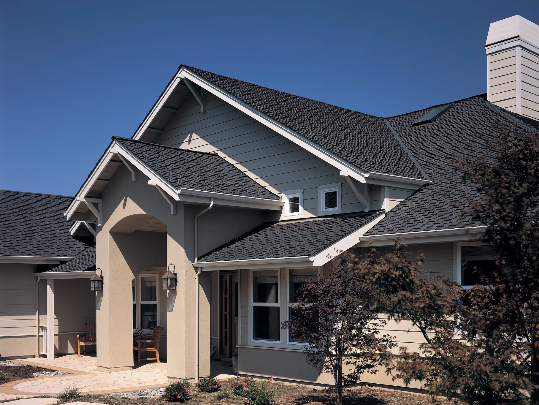 How Wind, Sun & Snow in Tri-Cities Affect Your Roof Over Time